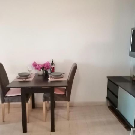 Sun & Love Apartment โคเปร์ ภายนอก รูปภาพ