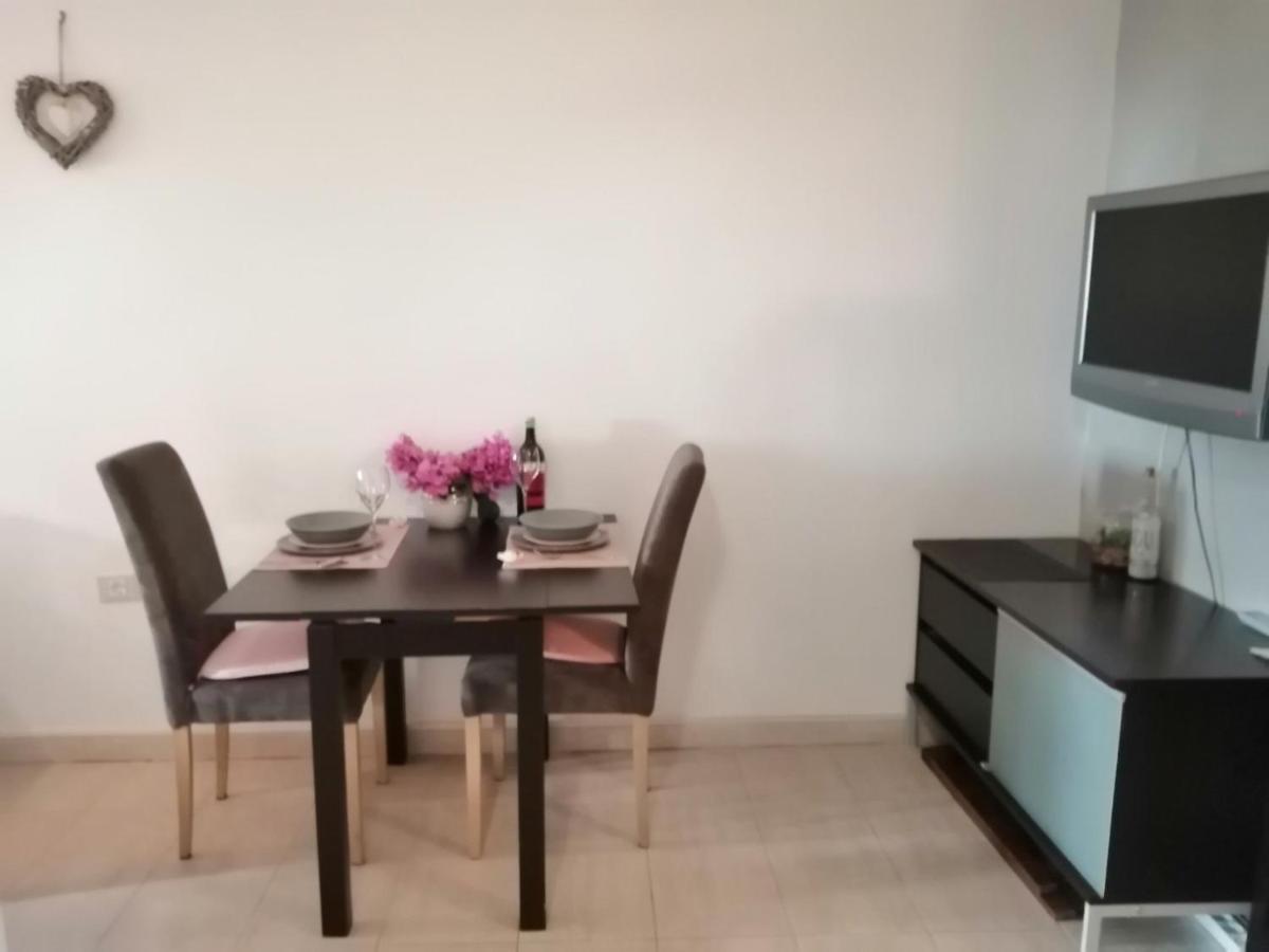 Sun & Love Apartment โคเปร์ ภายนอก รูปภาพ
